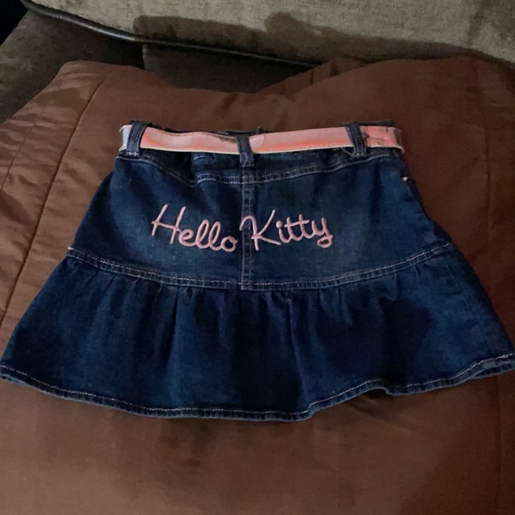 Hello Kitty - Picture 2 of 2